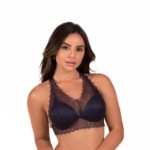 Top com bojo em renda desenhada - Lais