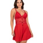 Camisola sensual com renda no busto