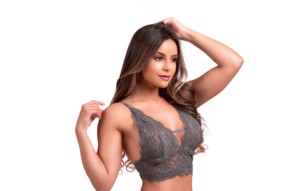 Soutien todo em renda - Larissa