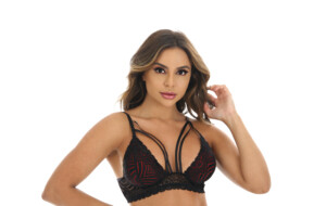 Soutien com bojo em renda