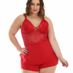 Baby Doll Plus Size com renda