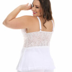 Baby Doll Plus Size com renda