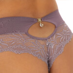 Calesson em microfibra com strass