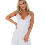 Camisola com renda no busto