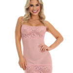 Camisola sensual em tule com calcinha