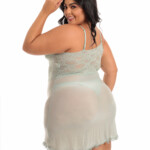 Camisola sexy plus size com calcinha