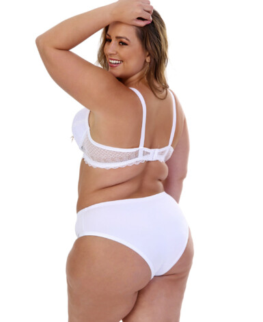 Conjunto Plus Size com renda vazada