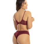 Conjunto em renda com bojo