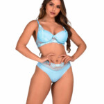 Conjunto em renda com fio duplo