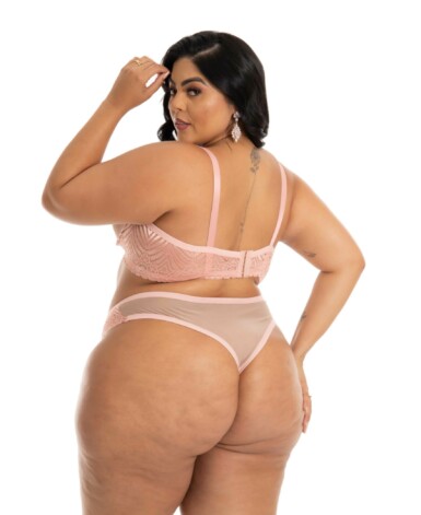 Conjunto Plus Size Feminino com Tule