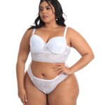 Conjunto Plus Size Feminino de Renda