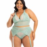 Lingerie Com Cinta Liga Plus Size