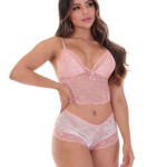 Short doll em veludo com renda - Catarina