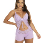 Short Doll com detalhe em renda