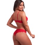 Conjunto com detalhes em renda - Lucila