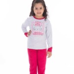 Pijama infantil em plush
