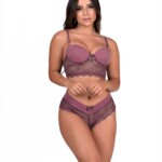 Conjunto de bojo em renda e microfibra