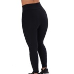 Calça legging preta com recorte