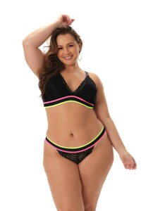 Conjunto de renda Plus Size