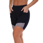 Short Fitness com Bolso