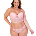 Conjunto Plus Size feminino de renda
