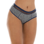 Calcinha com aviamento conforto