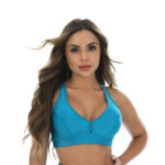 Top fitness em verde metalizado