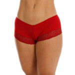 Calesson com detalhe em renda