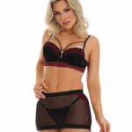 Conjunto sexy com saia fetiche preto