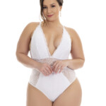 Body Feminino Plus Size Decotado