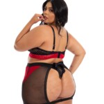 Conjunto Plus Size com Saia Fetiche