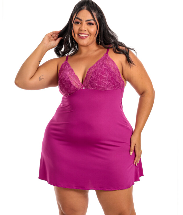 Camisola Básica Plus Size com Renda