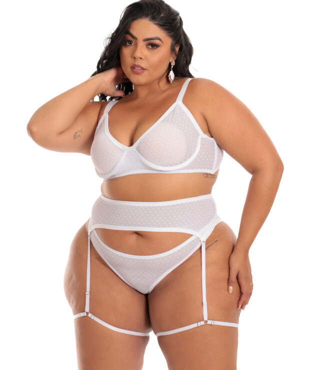 Conjunto Plus Size Sexy em Tule Dot com Cinta Liga